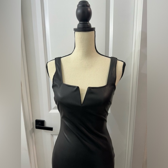 Almost Famous Dresses & Skirts - Black dress, size S,